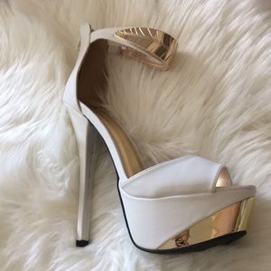 High heels white and gold brand new